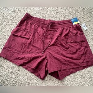 Old Navy Burgundy Athletic Shorts - Size 2X